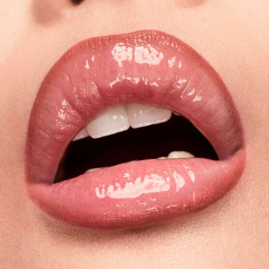TRACE'D OUT L�PIS LABIAL SATIN PANTY